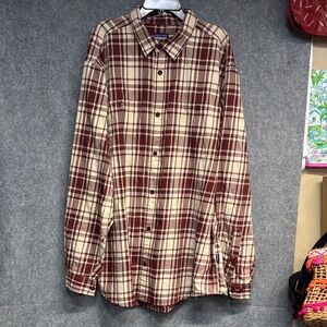 Patagonia® Worn Wear
 Long-Sleeved Pima organic Monad: Sequoia Red Cotton Shirt